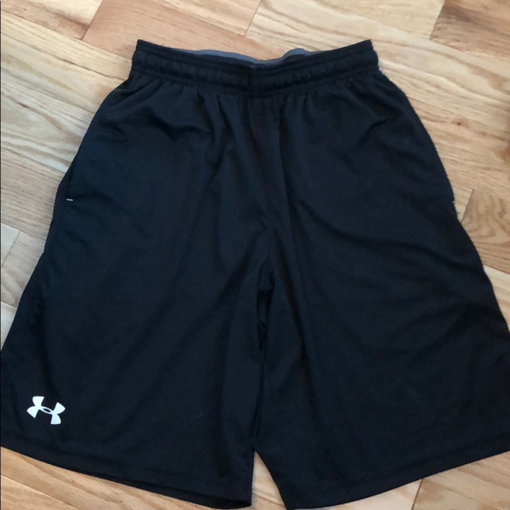 Under armour men’s shorts size small